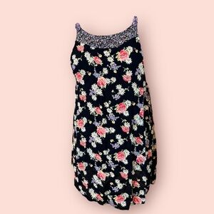 California Floral strappy  Dress sz M/L